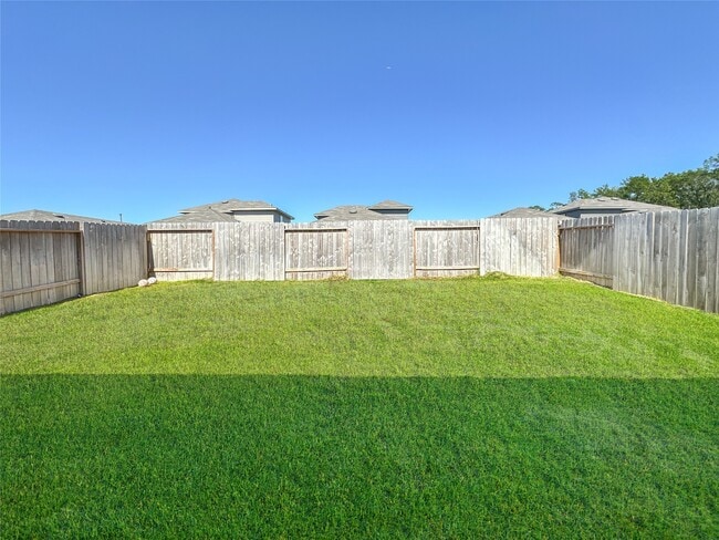 Building Photo - 5715 Vintage Oakmont Dr