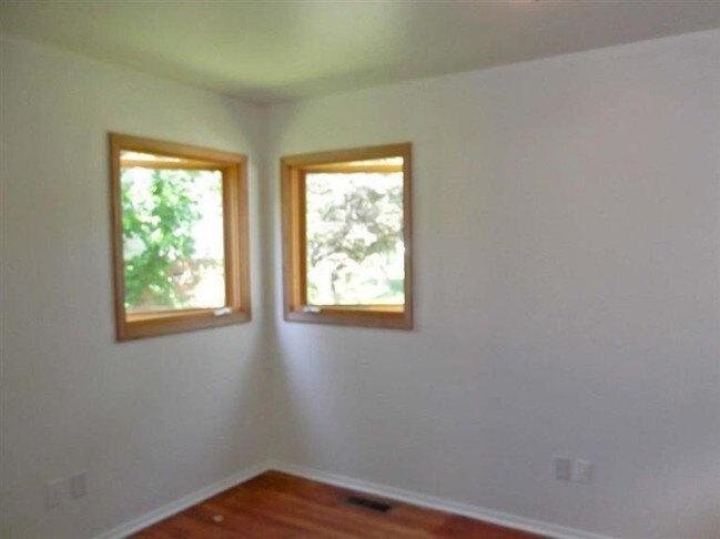 Building Photo - 2725 Brandywine Dr