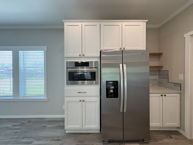 Building Photo - 1630 Voyager Dr