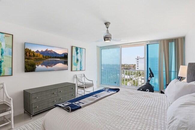 Building Photo - 3210 S Ocean Blvd