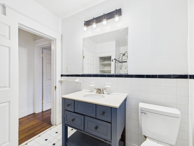 Building Photo - 4222 Chamberlayne Ave