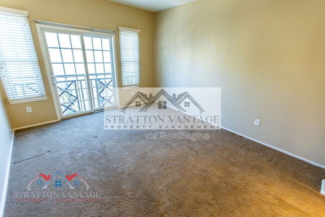 Building Photo - 2743 S Sulley Dr