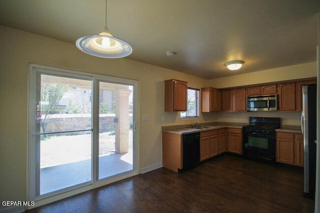 Building Photo - 4008 Tierra Inez Pl