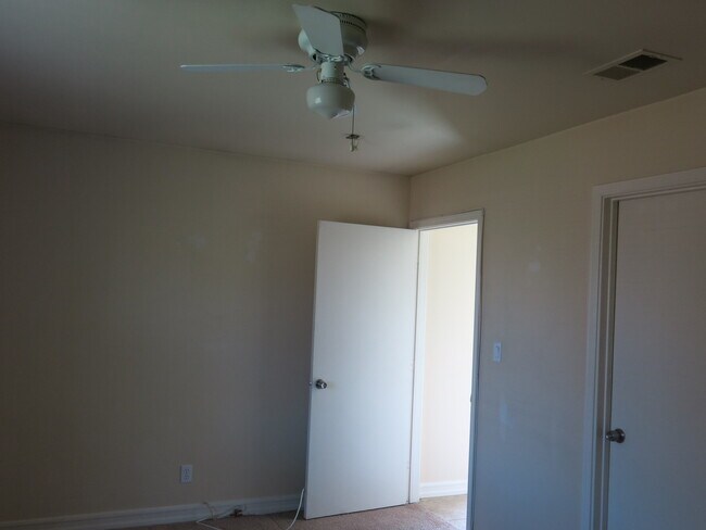 Building Photo - Spacious 5BR Home Just Steps from SDSU – Available August 2026