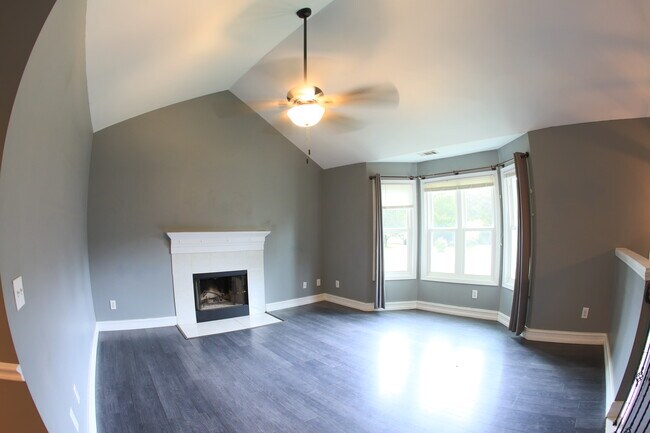 Building Photo - 84 Indian Hills Dr