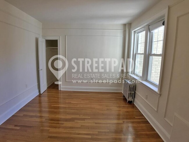 Building Photo - 1 bedroom in Boston MA 02135
