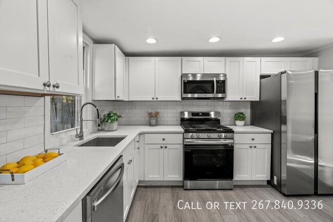 Building Photo - 16 Berkley Rd