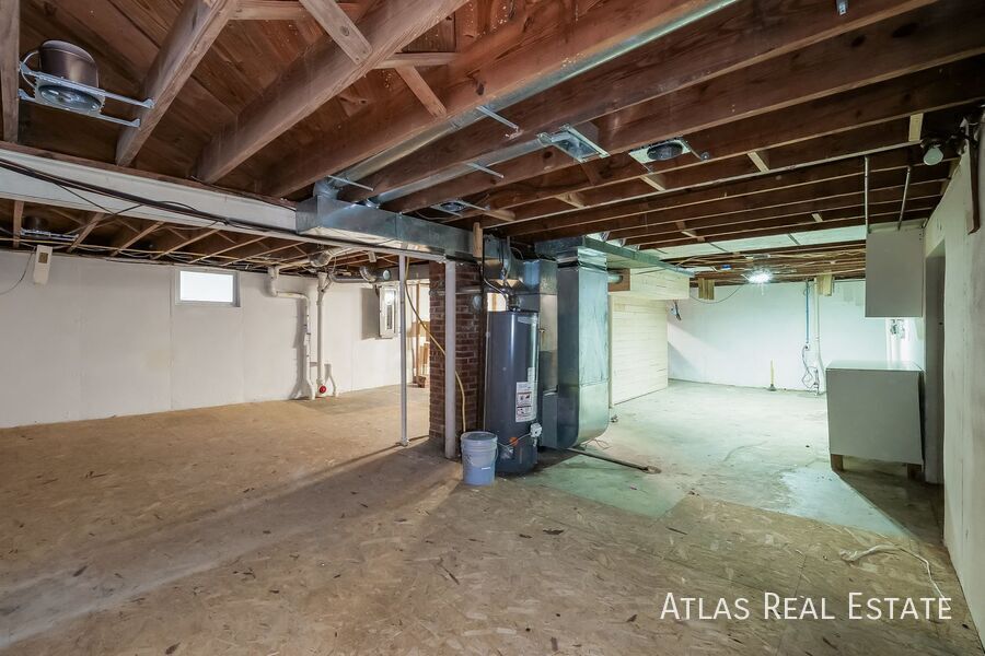 Building Photo - 4631 W 62nd Terrace