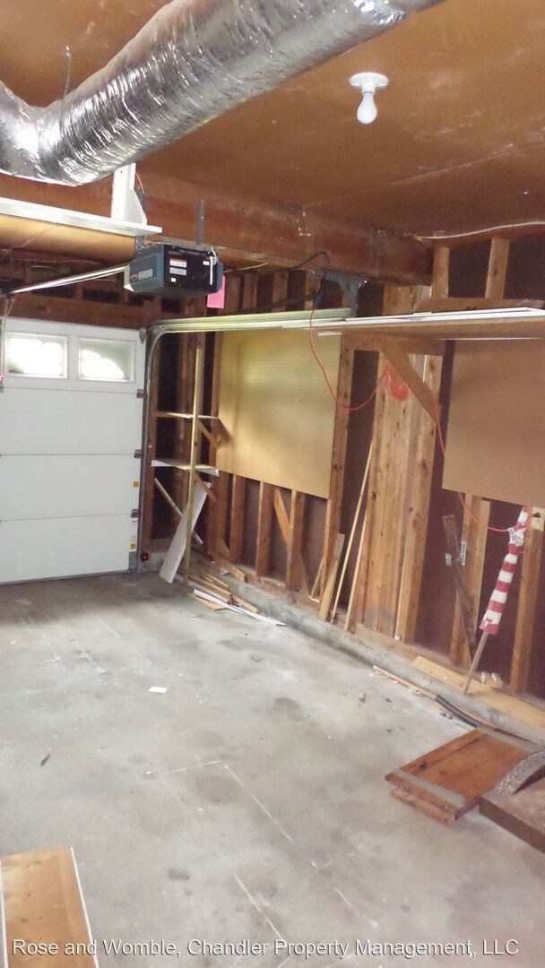 Building Photo - 3 br, 2 bath House - 432 W. Farmington Road^^