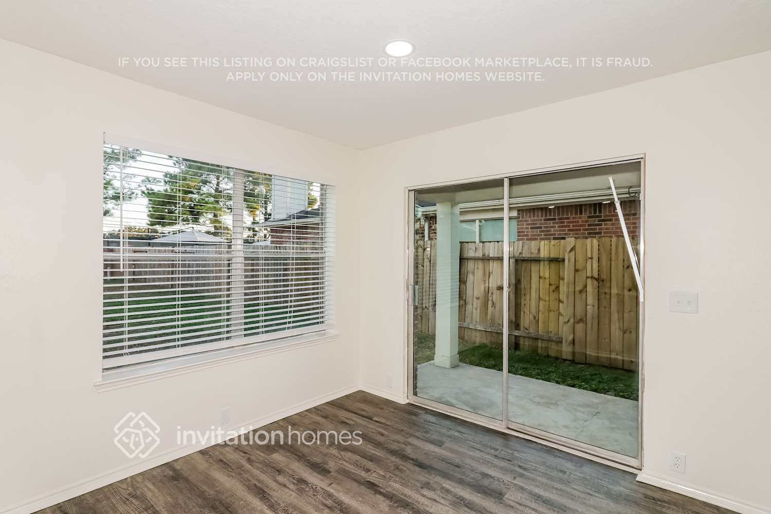 Building Photo - 21407 Somerset Park Ln