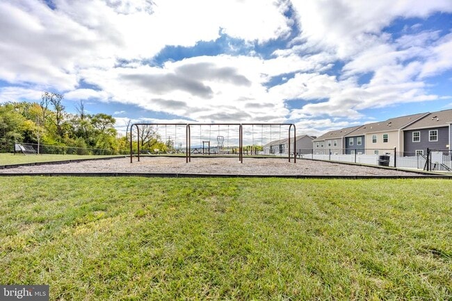 Building Photo - 171 Schyrock Dr