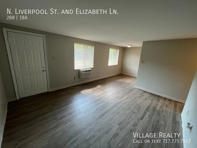 Building Photo - 65 N Liverpool St