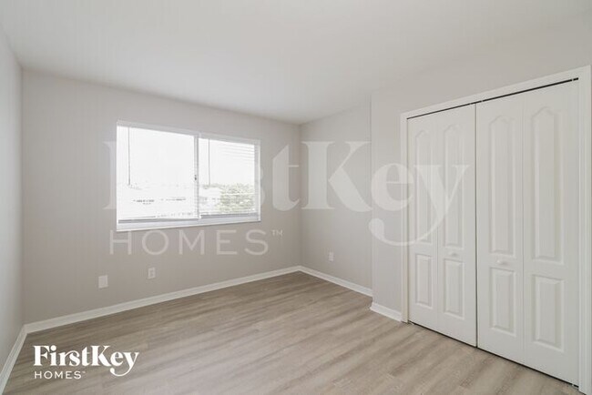 Building Photo - 18325 Cypress Haven Dr