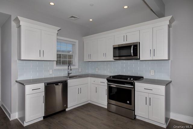 Building Photo - 262 Indian Head Rd