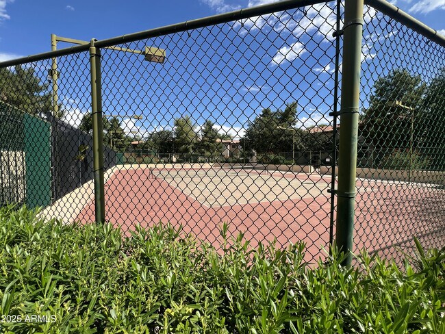 Building Photo - 1351 N Pleasant Dr