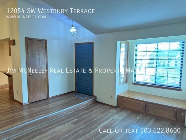 Building Photo - 12054 SW Westbury Terrace
