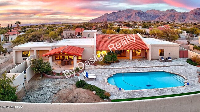 Building Photo - 1200 E Paseo Pavon