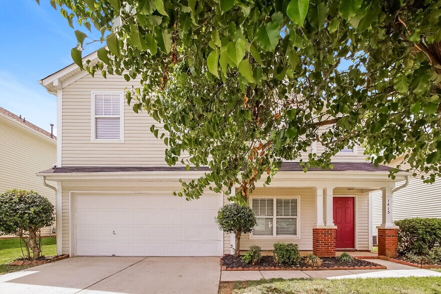 Building Photo - 1415 Ladora Dr