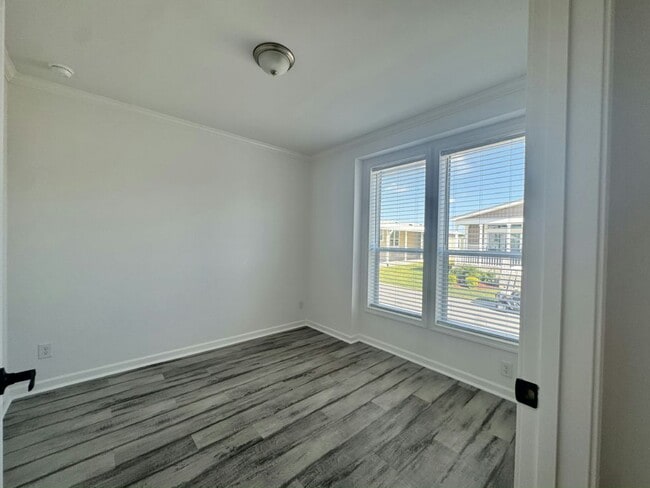 Building Photo - 3034 SW 108th Pl