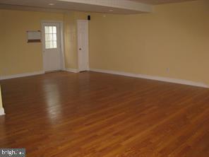 Building Photo - 28 Grassland St