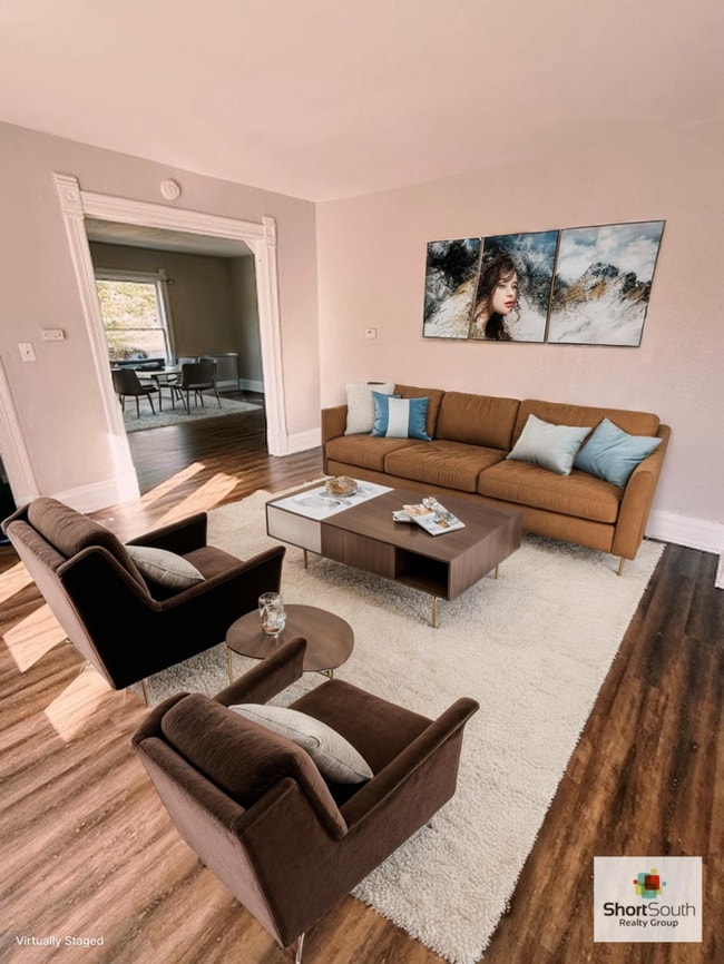 Primary Photo - Updated 1 Bed 1 Bath main floor unit