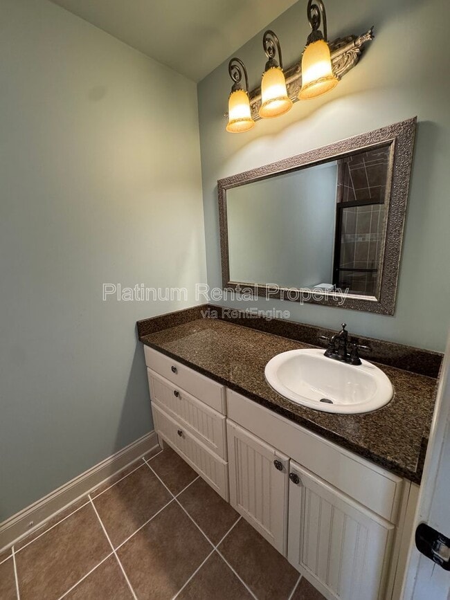 Building Photo - 1811 Traditions Way