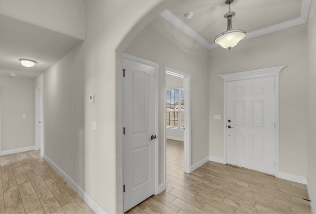 Building Photo - 1101 Chattie Dr