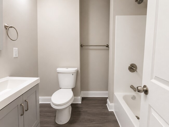 Building Photo - Charming Baltimore Rowhome | 2 Bedrooms + Den | 1 Bathroom | Hardwood Floors & Bonus Basement