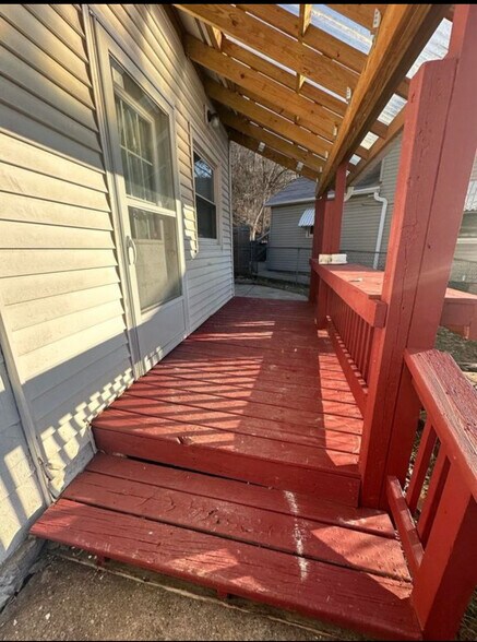 Building Photo - 513 Kaufmann Ave