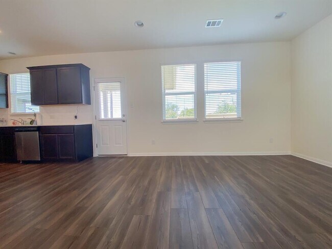 Building Photo - 12010 Corsicana Trl