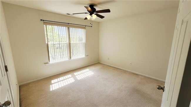 Building Photo - 805 Gem Ct