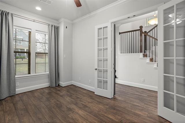 Building Photo - 1817 Oak Trail Dr
