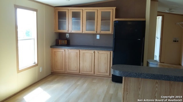 Building Photo - Very Cute 2/2 With Lake Access and Ammenities