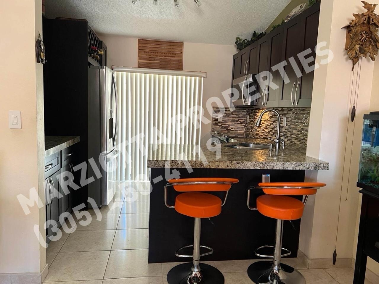 Open Kitchen - 2553 W 76th St