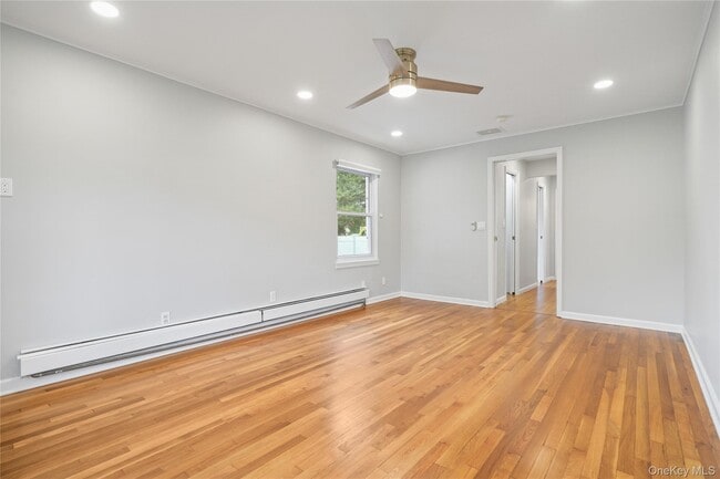 Building Photo - 131 Longfellow St