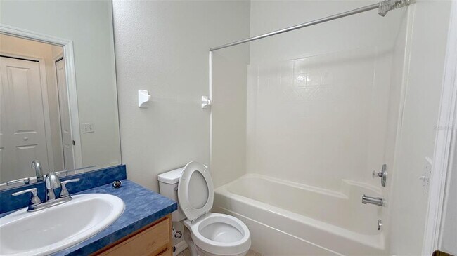 Building Photo - 203 Madison Cir