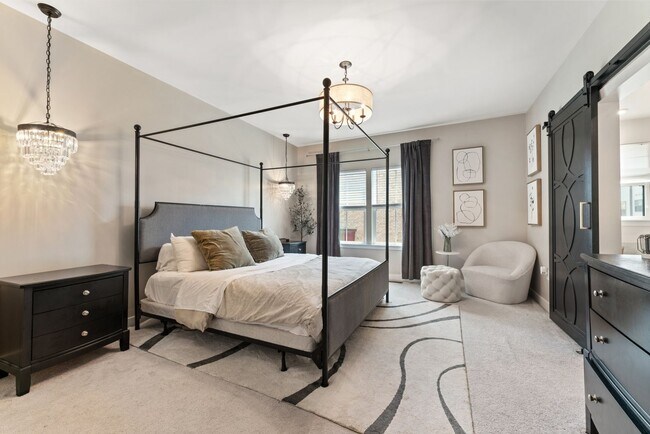 Building Photo - Welcome to your dream townhome - Spacious ...