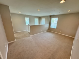 Building Photo - 354 Golden Bear Ln