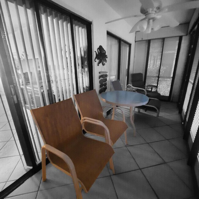 Building Photo - 15449 Lakes of Delray Blvd
