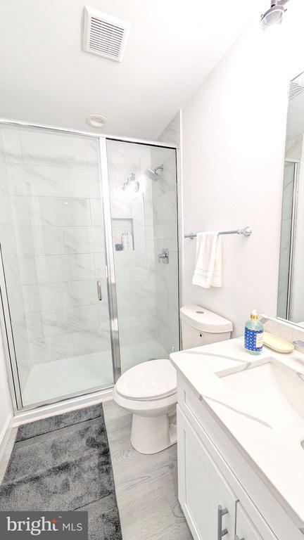 Building Photo - 2253 Papermill Rd