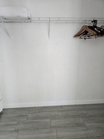 Building Photo - 2687 Stanfield Ave