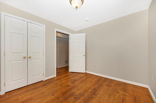 Building Photo - The Meadows In New Market