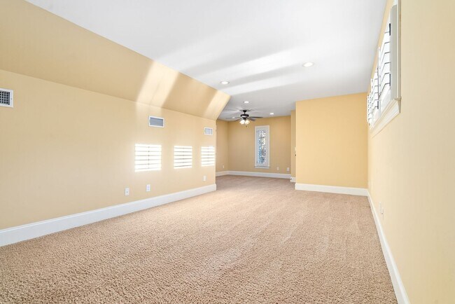 Building Photo - 1101 Blackman Cir