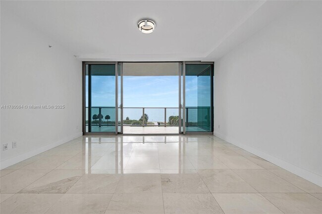 Primary Photo - 350 Ocean Dr