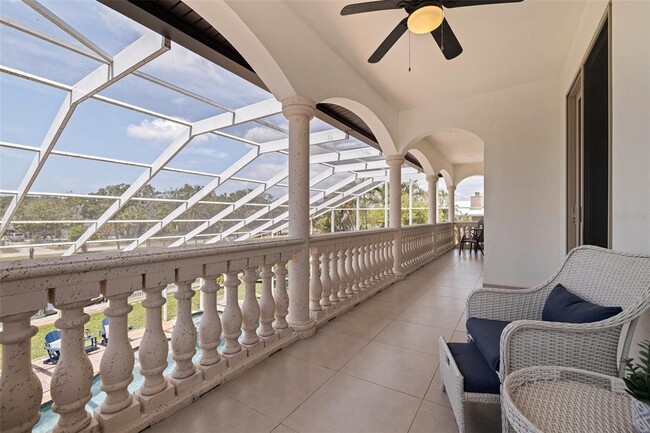 Building Photo - 3931 Pompano Dr SE