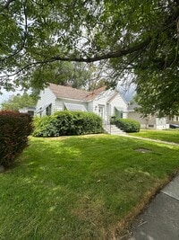 Building Photo - 106 S 13th Ave
