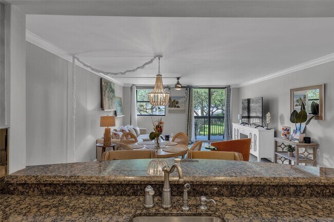 Building Photo - 2900 NE 14th Street Causeway