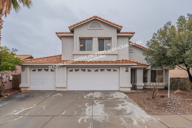 Primary Photo - 7661 S Freshwater Pearl Dr