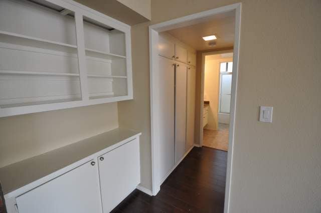 Building Photo - 5617 Woodman Ave