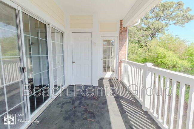 Building Photo - 4191 Hibiscus Dr